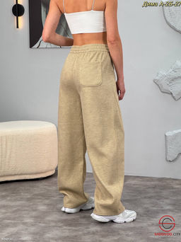 Брюки с высокой посадкой