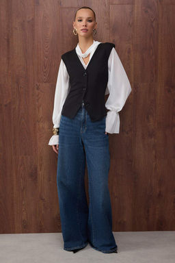 Ozel Koleksiyon Siyah Vatkal? Peplum/Belden Oturmal? Fitted/Vucuda Oturan Orme Yelek TWOAW26YE00026