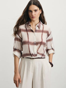 Рубашка из тенселя с патами на рукавах / Zarina  фото 8