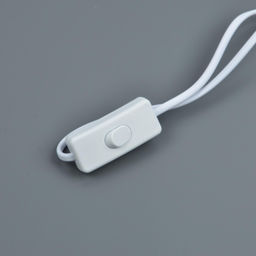UCX-PT2/L10-300/B WHITE 1 STICKER Провод для подключения светильника ULI-P* к сети 220В. 300 см, 2 контакта, с кнопкой включения. Белый. ТМ Uniel