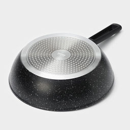 Сковорода Доляна Первый дом, d=28 см, h=8 см, кованый алюминий, индукция, чёрная фото 6