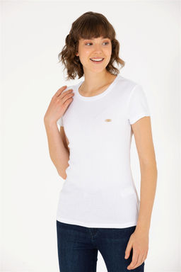Женская белая футболка с круглым вырезом Неожиданная скидка в корзине