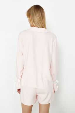 Trendyolmilla Ekru Baglamal?/Kurdele/Fiyonklu ve Biyeli Viskon Sortlu Dokuma Pijama Tak?m? THMSS24PT00047  фото 6