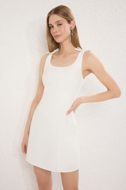 TRENDYOLMILLA Siyah A Kesim Fiyonklu Mini Dokuma Elbise TWOSS25EL00267