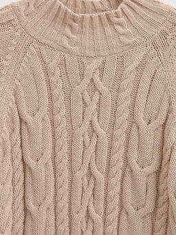 CONTE Фактурный джемпер с косами LDK 244 beige
