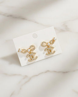 Стильные серьги