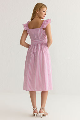 Fusya Cizgili Belden Ac?lan F?rf?rl? Dugme Detayl? Midi Dokuma Elbise TWOSS21EL1306