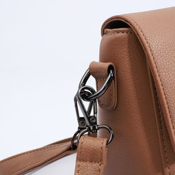 Сумка-мессенджер на магните, цвет бежевый - Simaland фото 5