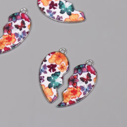 Цена за 2 шт. Декор для творчества металл, эмаль Сердце с бабочками, набор 2 шт., 3?2.8 см