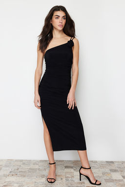 TRENDYOLMILLA Mor Aksesuar Gul Detayl? Buzgulu Bodycone/Vucuda Oturan Esnek Orme Midi Kalem Elbise TWOSS24EL00413