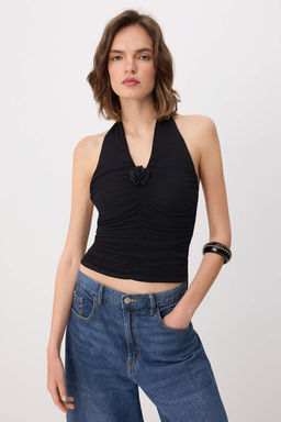 Siyah Fitted/Vucuda Oturan Boyundan Baglamal? Aksesuarl? Yumusak Orme Bluz TWOSS26BZ00339
