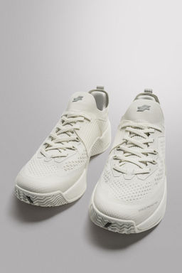 TRAINING TRAINERS - Zara фото 6
