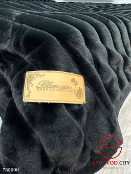 Меховой плед на кровать