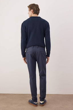 Lacivert Regular Fit Dokulu Rahat Erkek Pantolon TMNAW26PL00007