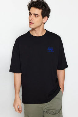 Siyah Oversize/Genis Kesim Bask?l? %100 Pamuklu T-Shirt TMNSS25TS00031