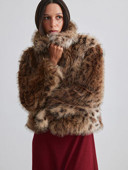 Leopar Desenli Kad?n K?rk Mont