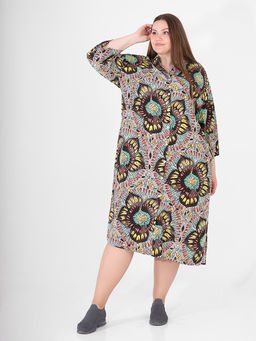 Платье-рубашка коричневого цвета с цветочным принтом