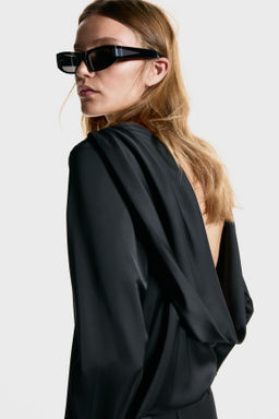 Blusa con bordado de cuentas y espalda drapeada - H&m фото 6