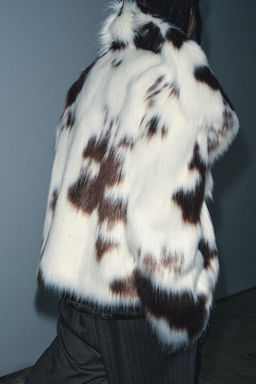 FAUX FUR JACKET ZW COLLECTION LIMITED EDITION - Zara фото 3