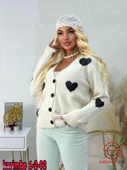 Женский кардиган на пуговицах