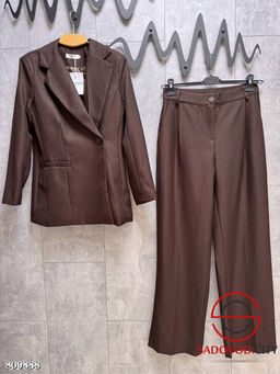 Костюм двойка : пиджак + брюки