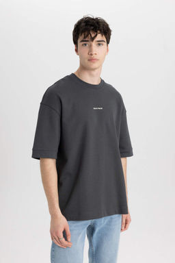 Свободная футболка из плотной ткани с круглым вырезом и короткими рукавами с принтом - Defacto фото 4