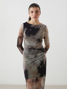 Bisiklet Yaka Batik Desenli Kad?n Bodycon Elbise