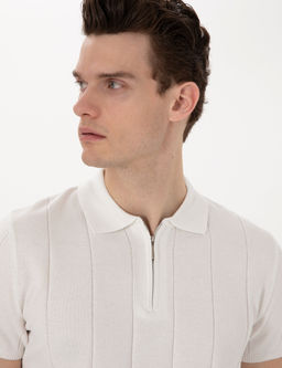 Ekru Slim Fit Fermuarl_ Polo Yaka Triko Ti__rt