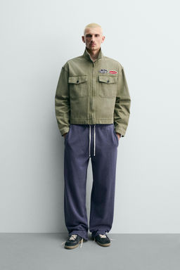 CAZADORA CROPPED FIT PARCHES / Khaki