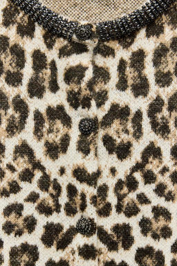 ANIMAL JACQUARD KNIT CARDIGAN WITH DIAMANTE DETAIL - Zara фото 3