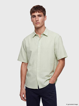 Regular Fit ?izgili Erkek G?mlek