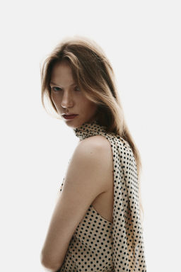 Top con cuello fular - H&m фото 5