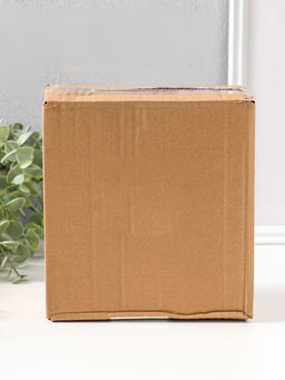 Сувенир полистоун "Семейство лапчатых гусей, с цветочными венками" 16,5 см