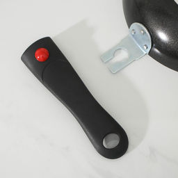 Сковорода Forever, d=18 см, съёмная ручка, антипригарное покрытие, цвет черный