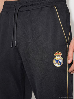 Спортивные штаны Real Madrid Standart Kalip с принтом