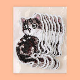 Цена за 10 шт. Термоаппликация «Кошка», 9.7×4.5 см, фасовка 10 шт., серая