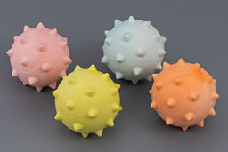 Игрушка для собак Мяч литой d=7.5см с шипами, ароматизированный, в ассортименте 274931