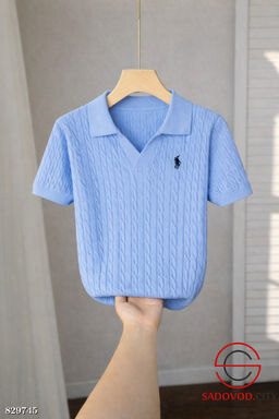 Футболка-поло с V-вырезом