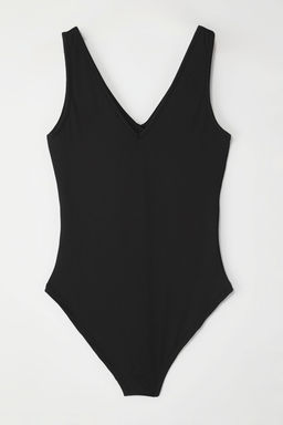 TRENDYOLMILLA Siyah Tasl? S?rt Dekolteli V Yaka Fitted/Vucuda Oturan C?tc?tl? Esnek Orme Body TWOSS25BD00007  фото 6