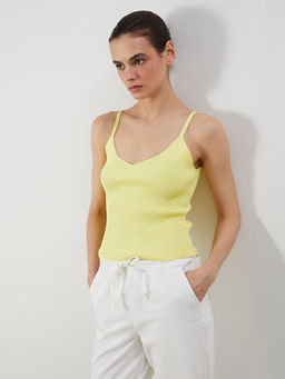 V Yaka Ask?l? Kad?n Triko Atlet