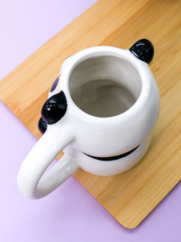 Кружка керамическая Modest panda, white