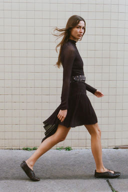 ASYMMETRIC MINI DRESS WITH BELT - Zara фото 11