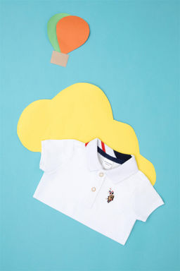 Белая базовая футболка для мальчика