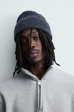 100% WOOL KNIT BEANIE