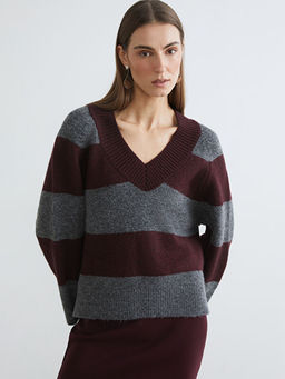 V Yaka ?izgili Oversize Kad?n Triko Kazak