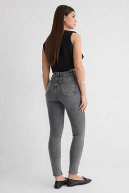 Gri Yuksek Bel Skinny Jeans TWOSS25JE00113 - Trendyolmilla фото 5