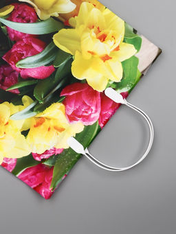 Цена за 10 шт. Пакет Букет для мамы, мягкий пластик, 30?30 см, 120 мкм