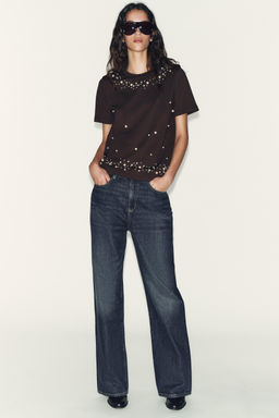 SHORT SLEEVE FAUX PEARL T-SHIRT