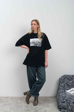 Футболка оверсайз унисекс "Восход" черный