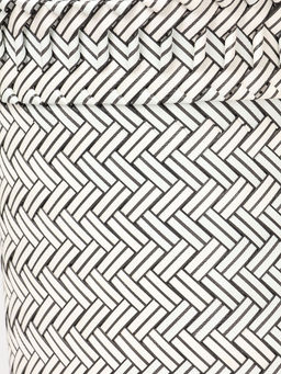 Сумка плетёная, 30×15×35 см, пластик, белая с чёрным